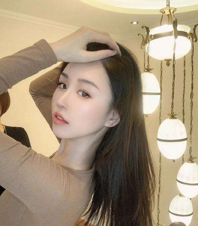 上海大妈养老金被盗刷骗子买4部手机
