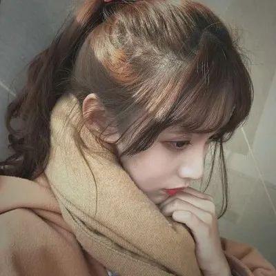 一场全新的商战，正在“肥娟小吃”直播间打响